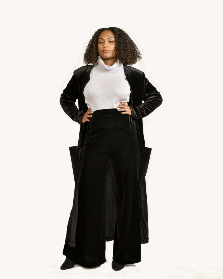 Duo Black Velvet Duster - Medium